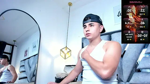 lianfox  online show from 03/19/26, 12:27