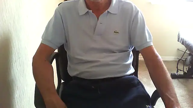 Snapshot of rogpb chatting on 06/14/26, 11:22 rogpb online show from 06/14/26, 11:22