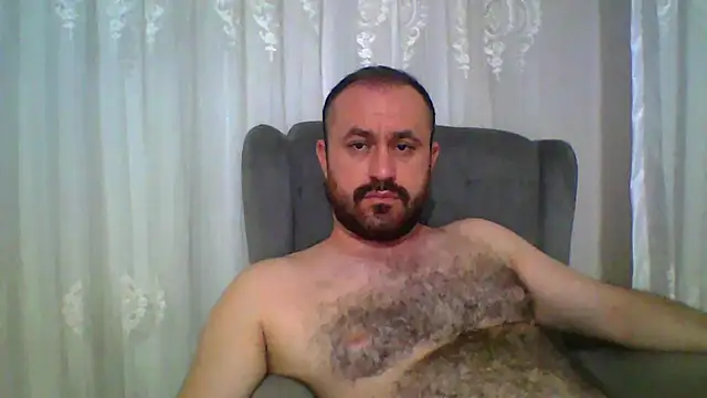 Snapshot of micheal3467 chatting on 10/17/25, 10:11 micheal3467 online show from 10/17/25, 10:11
