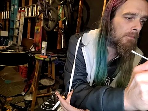 thejuicybacon online show from 11/18/25, 04:49