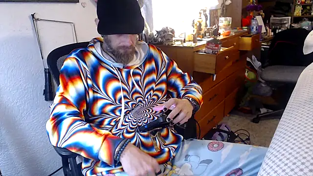 Snapshot of thejuicybacon chatting on 09/23/25, 04:14 thejuicybacon online show from 09/23/25, 04:14