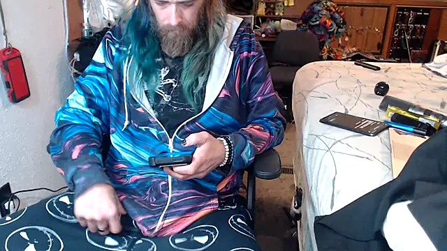 Snapshot of thejuicybacon chatting on 10/10/25, 03:46 thejuicybacon online show from 10/10/25, 03:46
