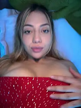 MissCat  online show from 11/23/25, 01:48