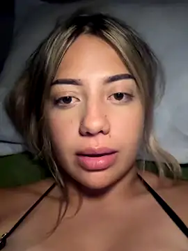 MissCat  online show from 10/26/25, 02:23