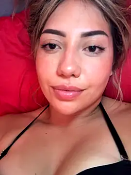 MissCat  online show from 10/31/25, 03:14