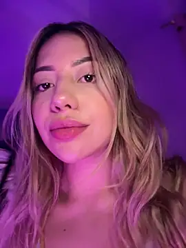 MissCat  online show from 11/20/25, 01:50