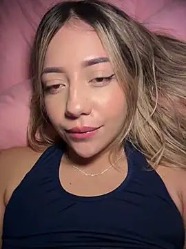 MissCat  online show from 12/19/25, 03:10