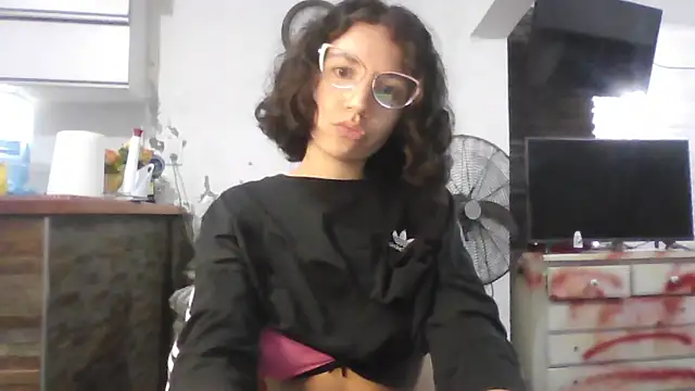 loliporomero online show from 11/05/25, 01:09