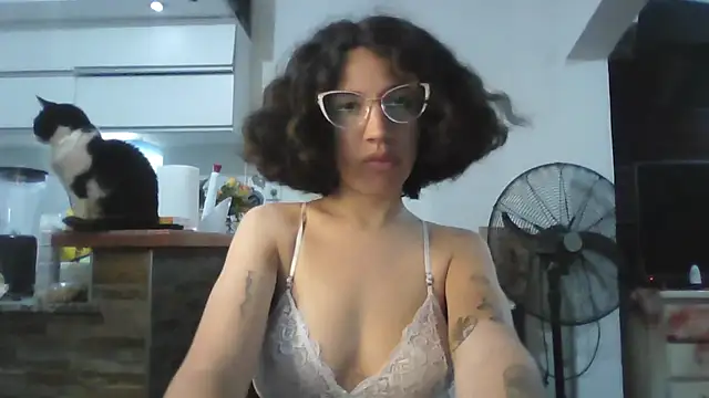 loliporomero online show from 10/26/25, 01:06