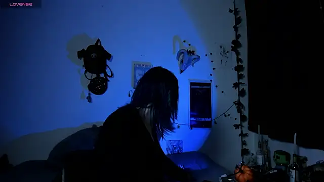 kattusauruss online show from 11/08/25, 12:25