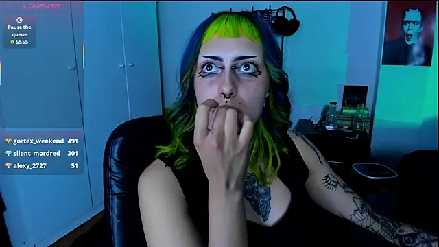 kattusauruss online show from 04/11/26, 07:45