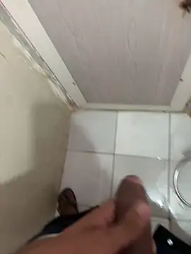 joker 699   online show from 11/22/25, 02:43