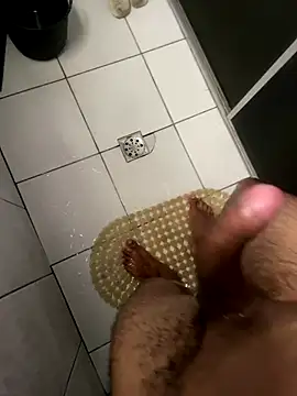 thomasllucas online show from 12/04/25, 02:38