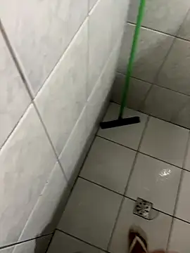 thomasllucas online show from 11/26/25, 11:21