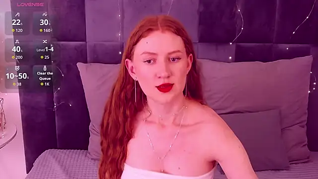 SaraMoor online show from 02/10/26, 03:44