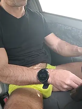 Snapshot of GreekGuyOutdoors chatting on 02/28/26, 08:25 GreekGuyOutdoors online show from 02/28/26, 08:25