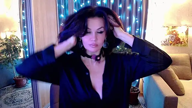 CollenRodrigezz zz online show from 10/31/25, 12:57