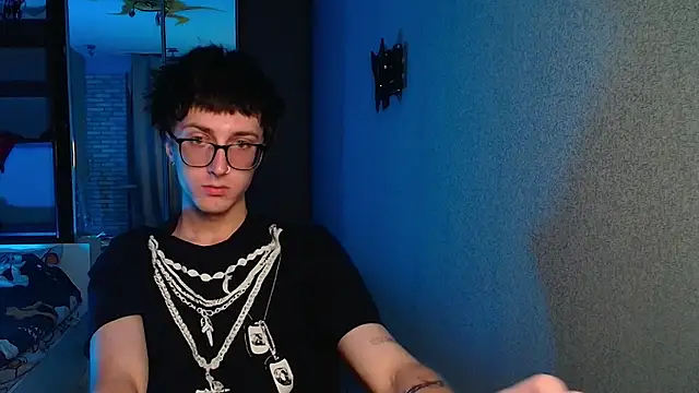 8goat online show from 12/01/25, 02:12