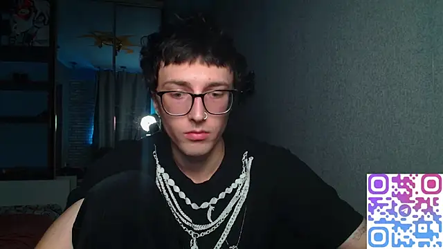 8goat online show from 11/23/25, 04:11