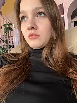 MichelleRoux online show from 09/11/25, 10:26