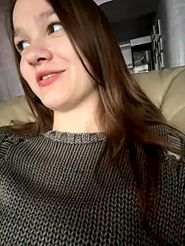 MichelleRoux online show from 09/30/25, 10:54