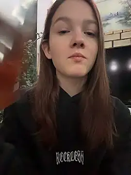 MichelleRoux online show from 12/01/25, 04:13