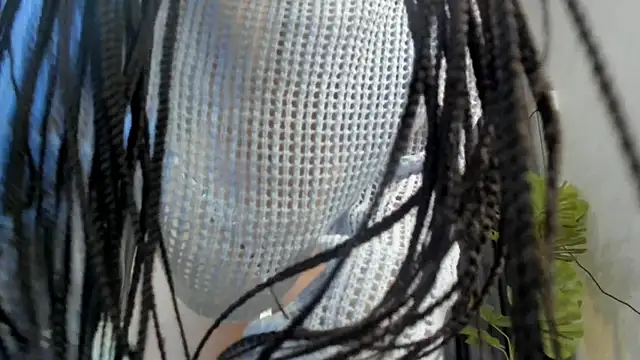 NessaDay online show from 11/12/25, 04:49