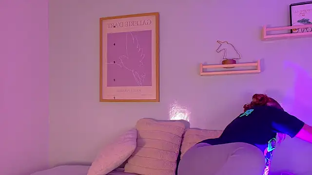 BelaMiller  online show from 12/17/25, 11:48