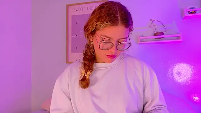 BelaMiller  online show from 12/18/25, 11:36