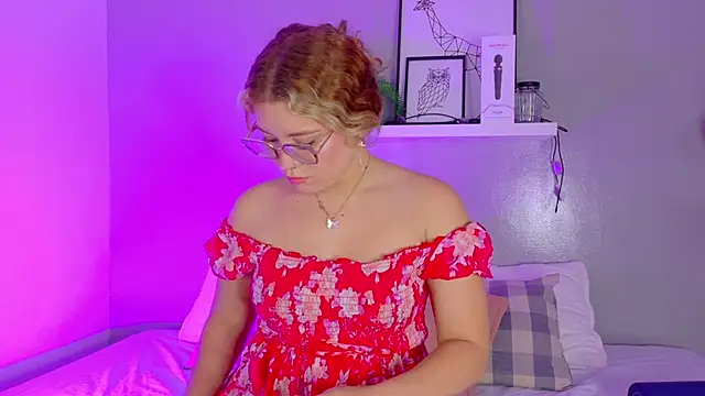 BelaMiller  online show from 11/20/25, 11:44