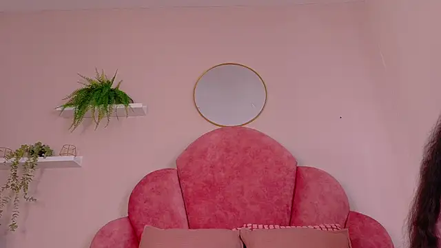 TiffValentinee  online show from 10/15/25, 07:55