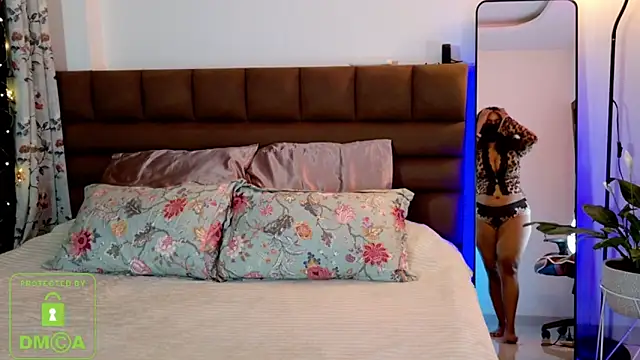 Gulaboo100 online show from 02/05/26, 12:23