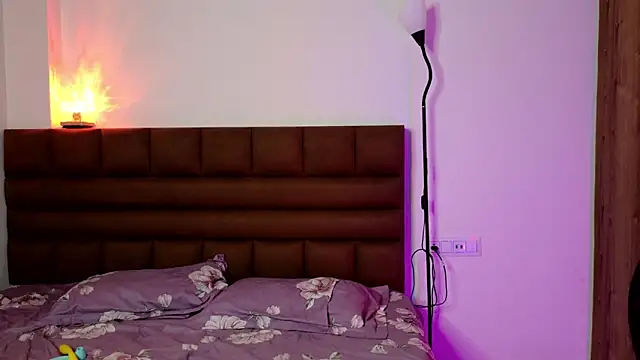 Gulaboo100 online show from 10/16/25, 04:04