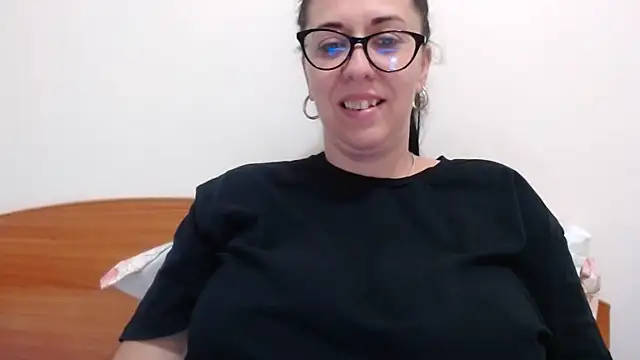 jollene online show from 06/19/26, 02:12