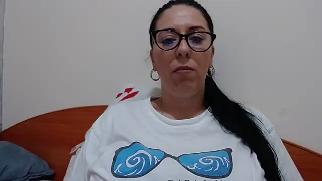 jollene online show from 06/08/26, 02:17