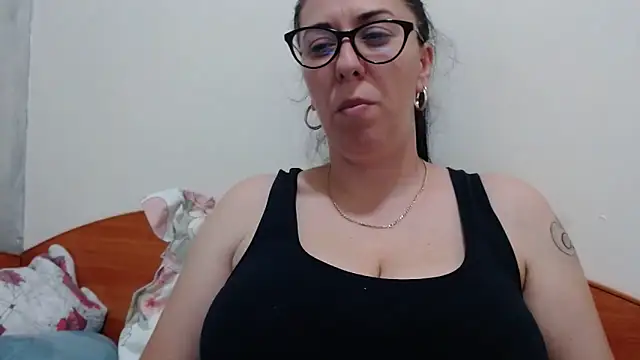 jollene online show from 06/13/26, 12:36