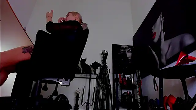 demisweet online show from 02/07/26, 02:08