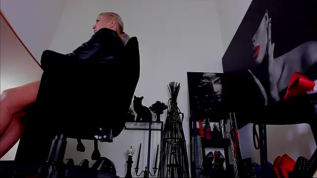 demisweet online show from 02/06/26, 02:07