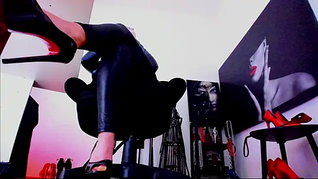 demisweet online show from 01/12/26, 02:29