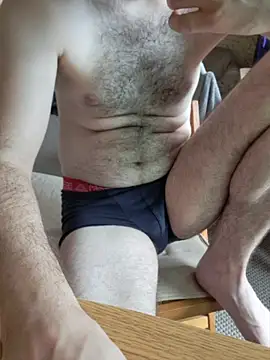 Snapshot of bul_boy chatting on 06/24/26, 12:37 bul boy online show from 06/24/26, 12:37