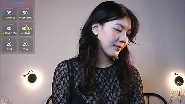 Snapshot of MoiraEger chatting on 02/25/26, 04:07 MoiraEger online show from 02/25/26, 04:07