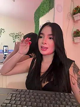 Amy ruizz online show from 03/25/26, 10:47