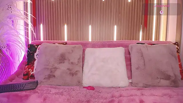 MylaDreams online show from 12/21/25, 03:19