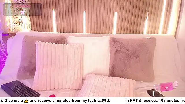 MylaDreams online show from 09/23/25, 03:46