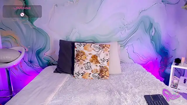 MylaDreams online show from 03/06/26, 03:23