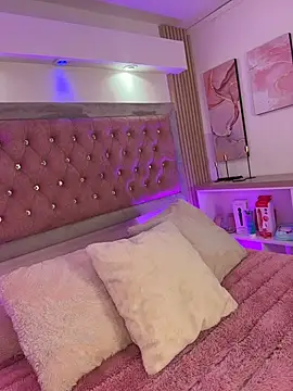 MylaDreams online show from 05/12/26, 03:25