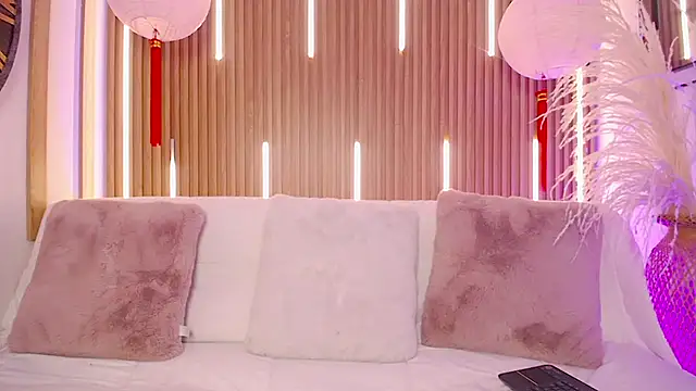 MylaDreams online show from 01/07/26, 04:06