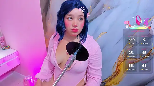 hinata dolly online show from 10/28/25, 11:20