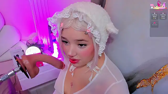 hinata dolly online show from 11/01/25, 10:53