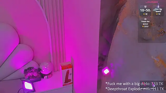 Snapshot of hinata_dolly chatting on 02/05/26, 09:27 hinata dolly online show from 02/05/26, 09:27